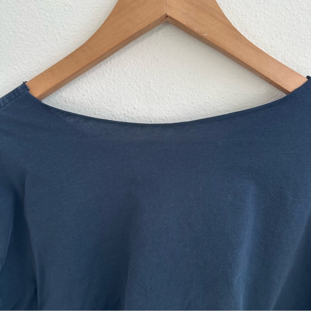Apple Black long sleeve cropped top T-shirt - Picture 6 of 7